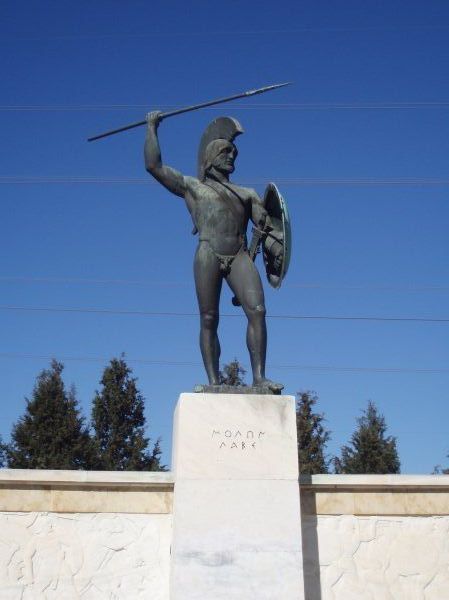 A Spartan Statue | Photo