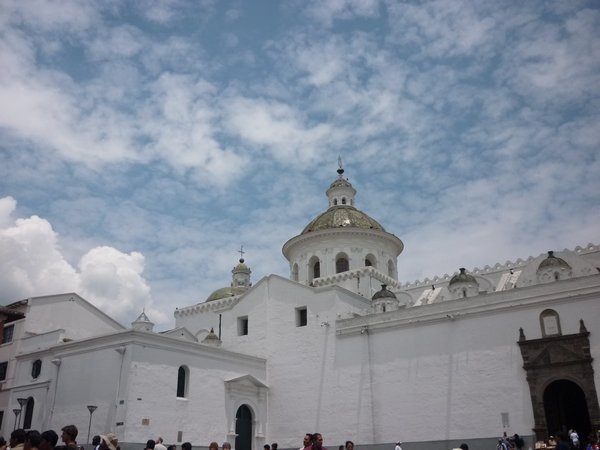 15 Quito - One of the many churches