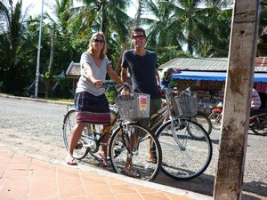 LAOS: Luang Prabang - bike tour