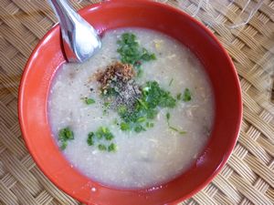 LAOS: Vientiane - homemade rice-soup by Pan - yum yum