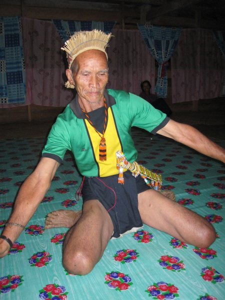 Old Keleabit man doing a traditional dance