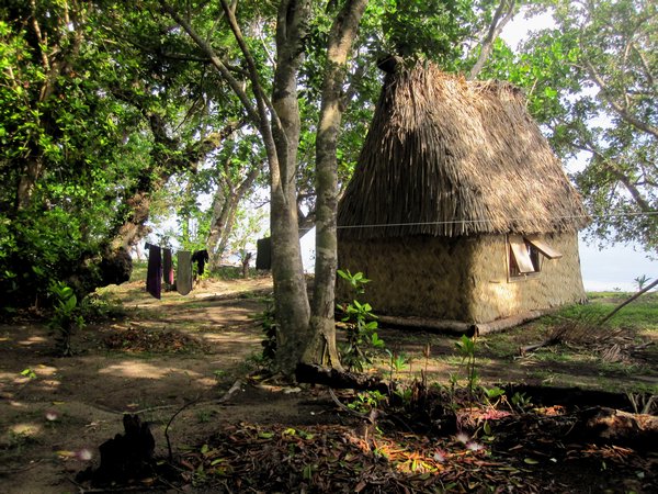 Thatched bure on Caqalai Island