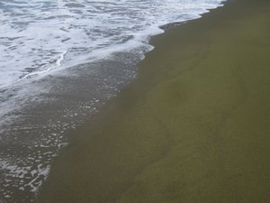 Unusual Green Sand Beach at South Point