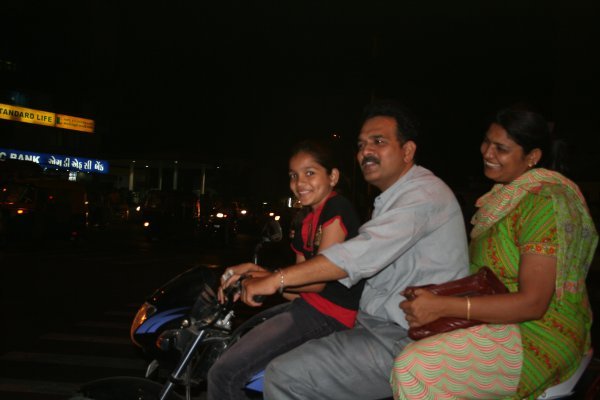 Family travel in India.