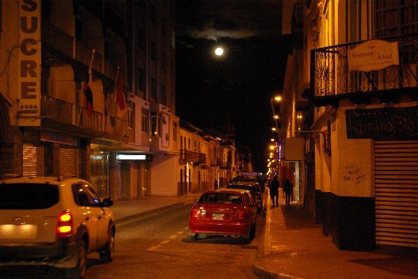 Night street scene in Cuenca
