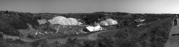 Arriving at the Eden Project, glorious day