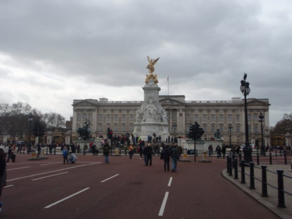 BP,  Buckingham Palace