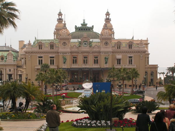 Monte Carlo Hotel
