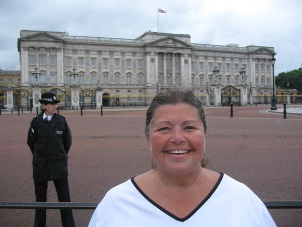 Lynne at Buckingham