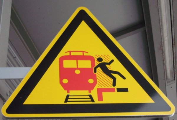 Don't throw mama from the train