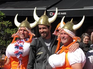 David the Viking and the Dutch Soccer Team