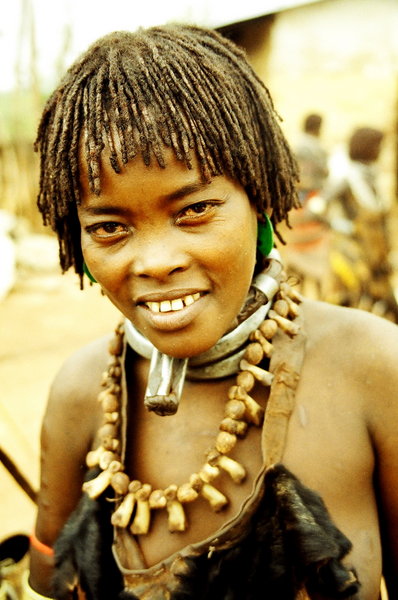 Bana tribe lady