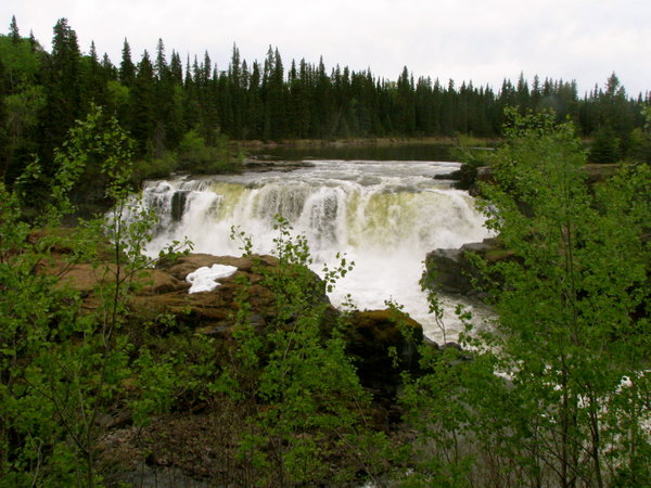 Pisew Falls