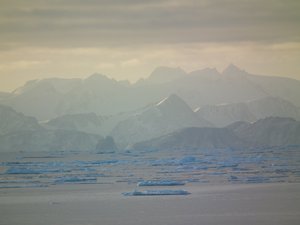 31) North Coast of Spitsbergen