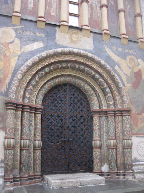 Annunciation Cathedral Entrance
