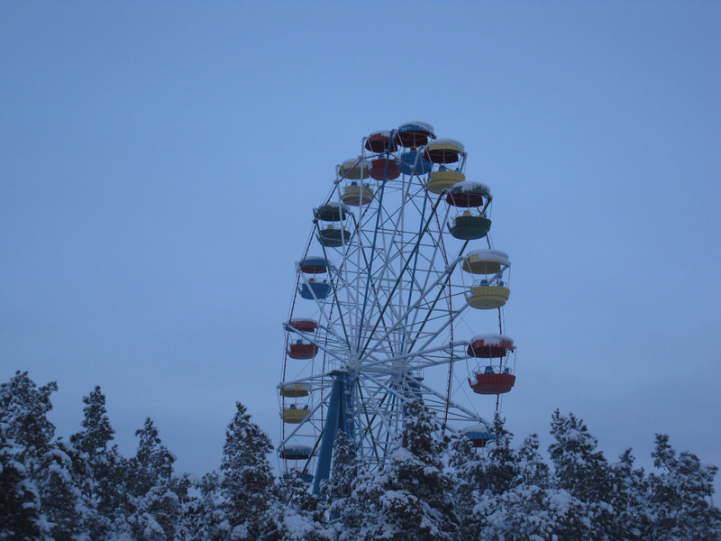 Ferris Wheel (parked for the winter)