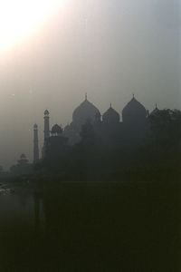 Morning Taj