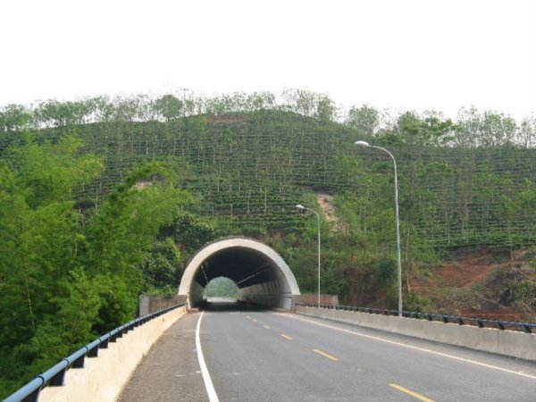 China tunell