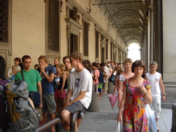 Poor suckers waiting in line for the Uffizi