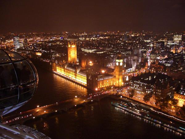 Beautiful view of the Houses of Parliament and Big Ben from the London Eye