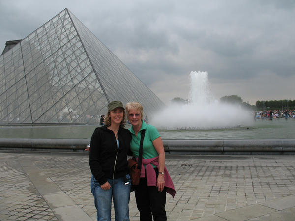 Mum and I outside the Louvre Museum