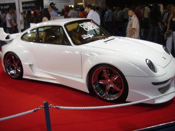 Porsche with a bit a work ......... PHAT