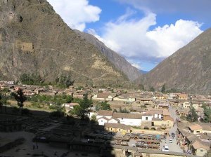 Ollantaytambo village