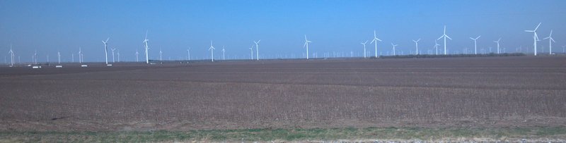 2012-11-29 - lots of windmills in Texas 3