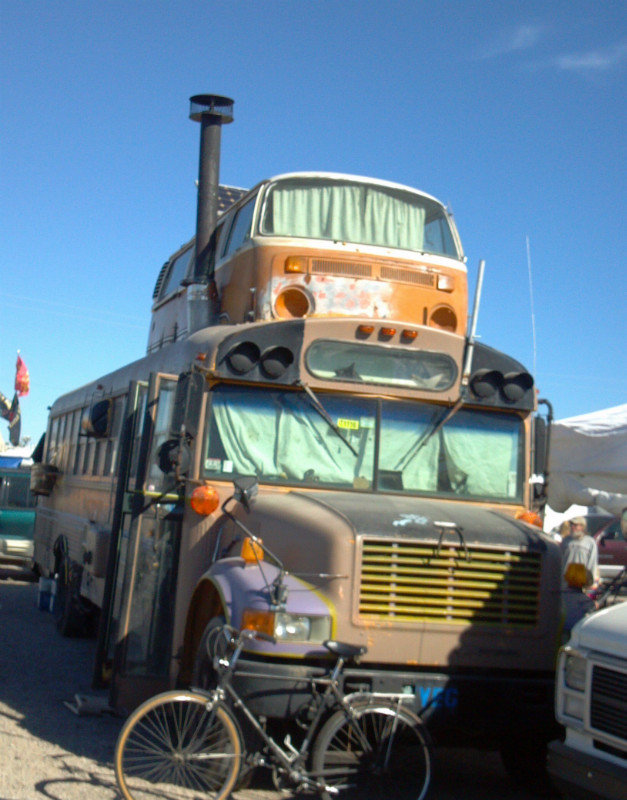 2013-01-18 dbl bus in Tyson Wells1