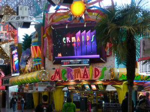 Freemont  Street Downtown6