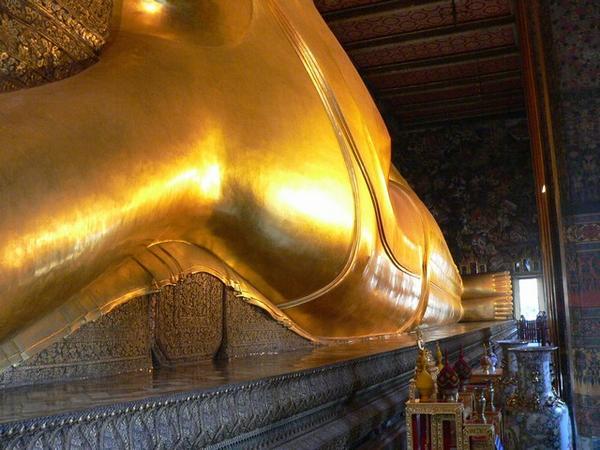 Reclining Buddha at Wat Pho