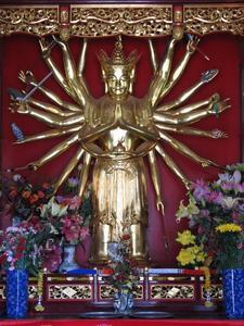 Many-armed Buddha