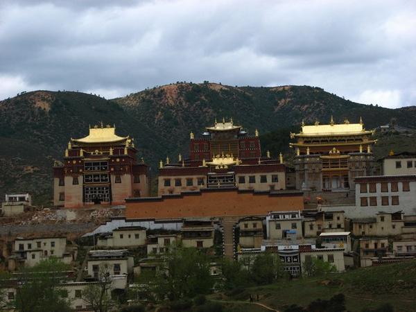 Ganden Sumtseling monastery
