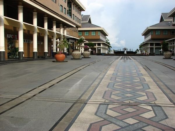 Pedestrianised shopping area
