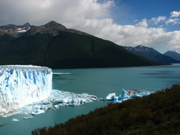 Perito Moreno glacier and Lago Argentino
