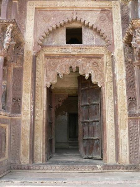 East gate of Jahangir Mahal