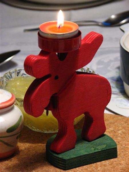 Reindeer candle holder