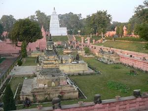 Mahabodhi temple grounds