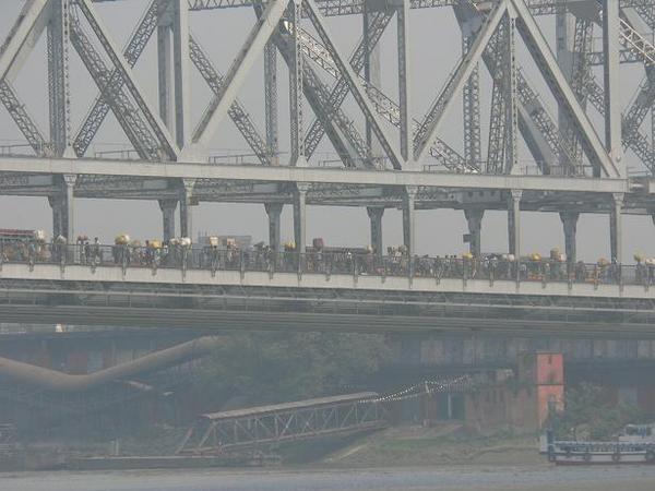 Human traffic on the bridge