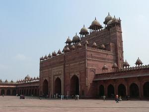 Jami Masjid main gate