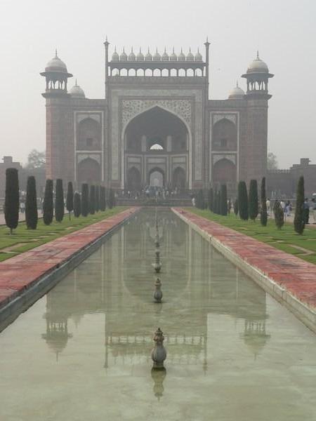 South entrance to Taj complex