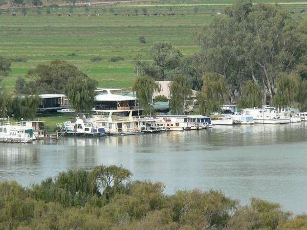 The Murray River near Mannum