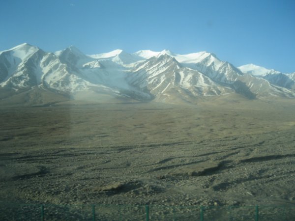 Train trip to Tibet