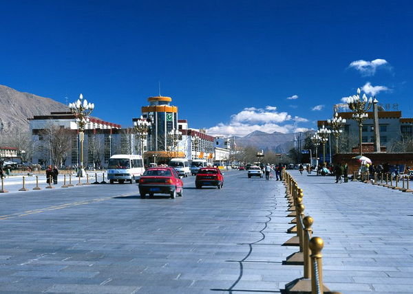 Lhasa's Main Street