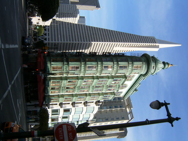 Historial Sentinel Building