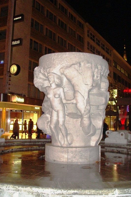 Sculpture in the Street