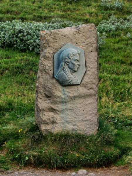 Monument to Sigríður Tómasdóttir