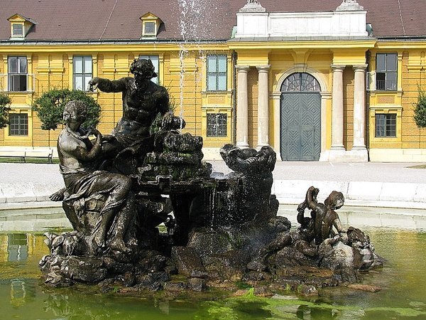 Fountain at Schönbrunn Palace