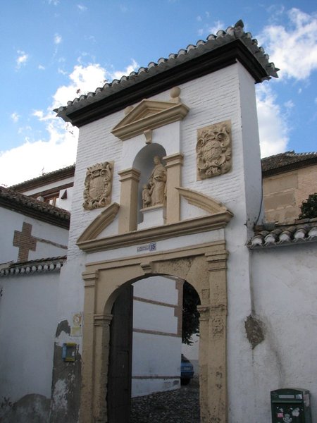 Gateway to the Convento de Santa Isabel la Real