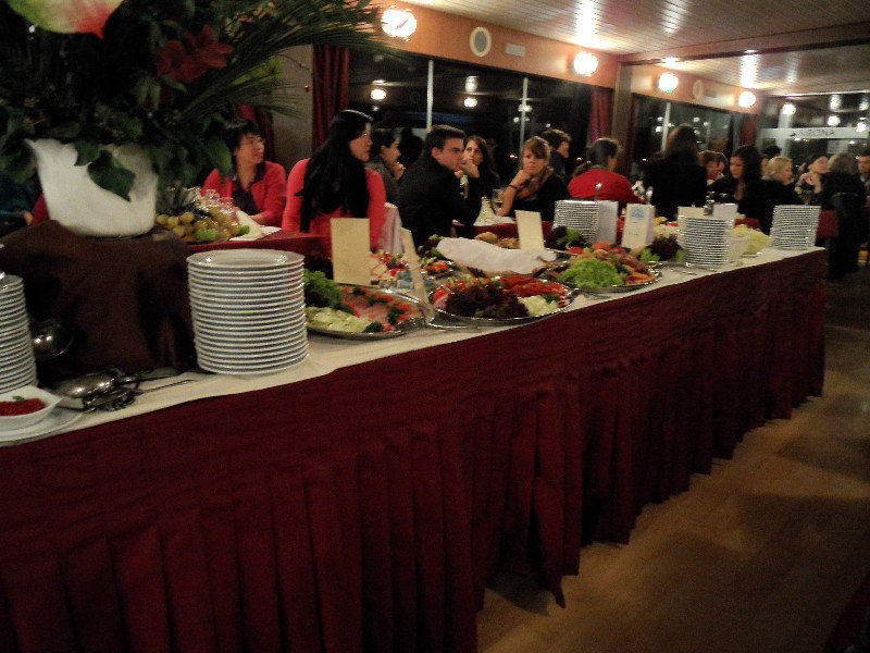 Long Buffet table